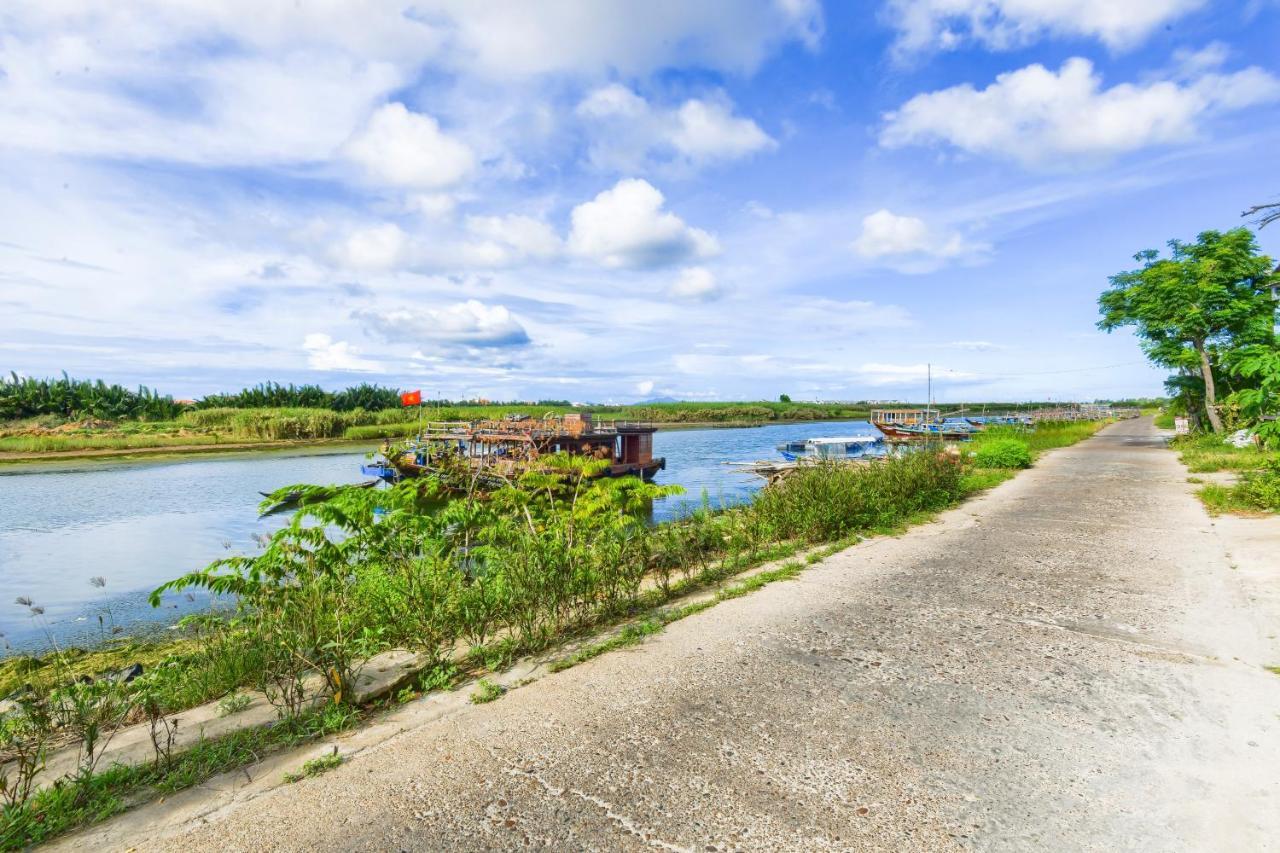Gio Chieu Homestay - Riverside & Swimming Pool Hoi An Exterior foto